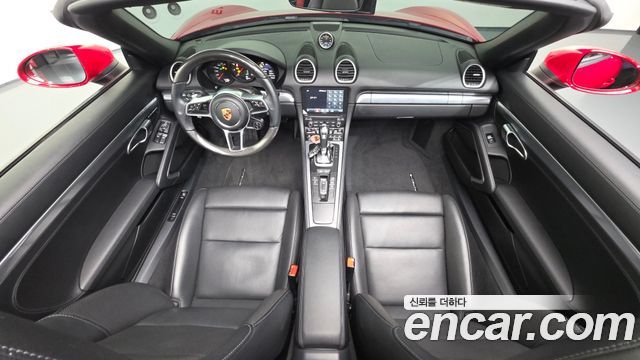 Porsche 718 — interior