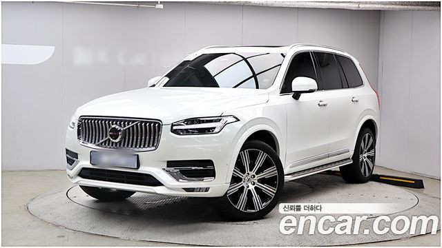 Volvo XC90 — exterior