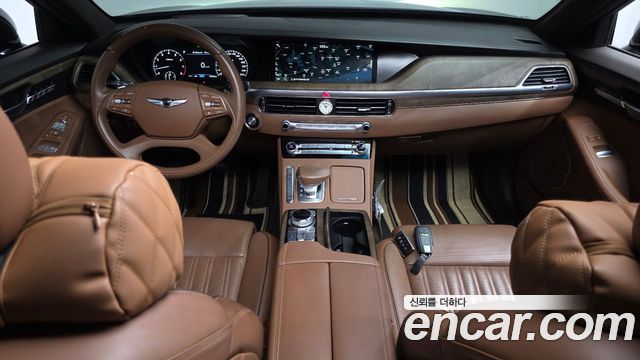 Genesis G90 — interior