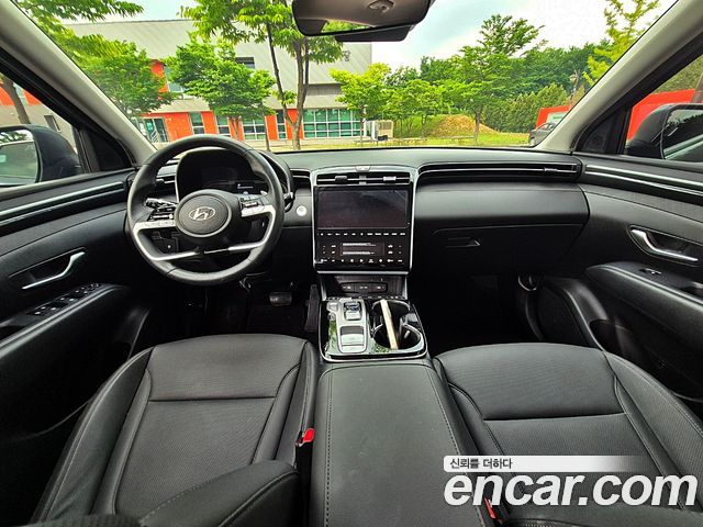 Hyundai Tucson — interior