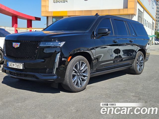 Cadillac Escalade — exterior