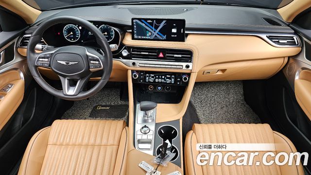 Genesis G70 — interior