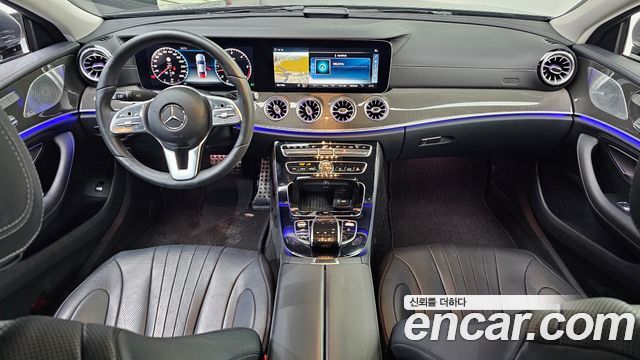Mercedes-Benz CLS-Class — interior