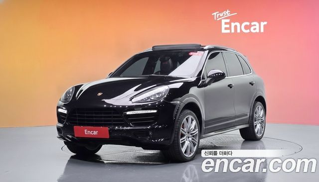 Porsche Cayenne — exterior