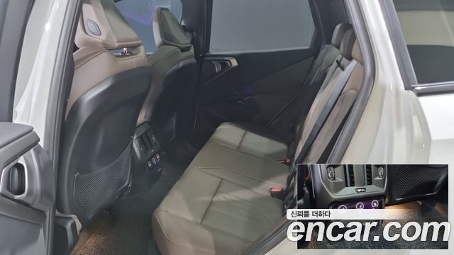 BMW X3 — interior