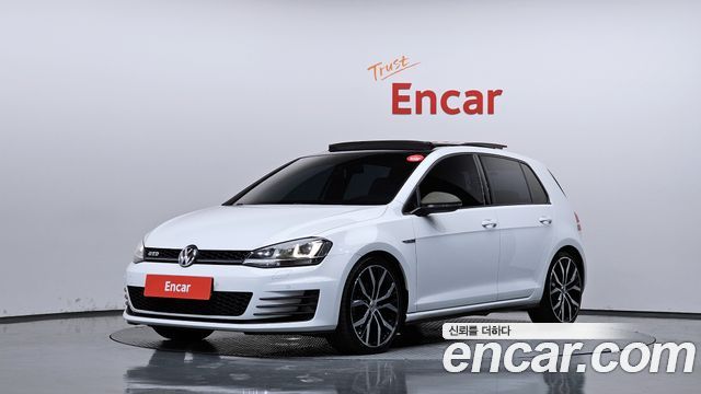 Volkswagen Golf — exterior
