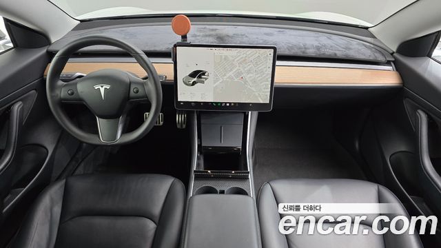 Tesla Model 3 — interior