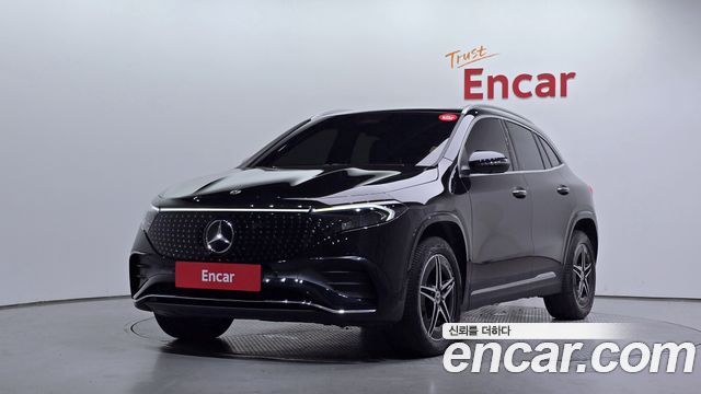 Mercedes-Benz EQA — exterior