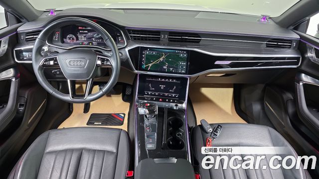 Audi A7 — interior