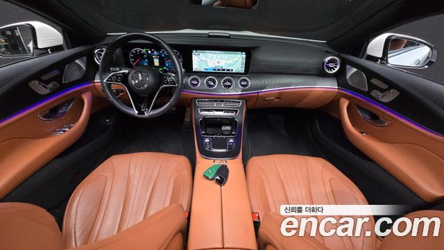 Mercedes-Benz CLS-Class — interior