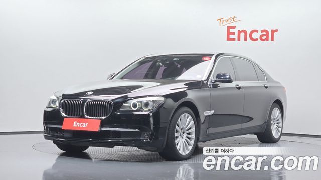 BMW 7 Series — exterior