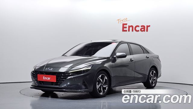 Hyundai Avante — exterior