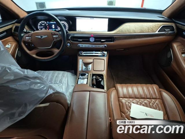 Genesis G90 — interior