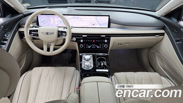Genesis G80 — interior