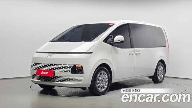 Hyundai Staria — exterior