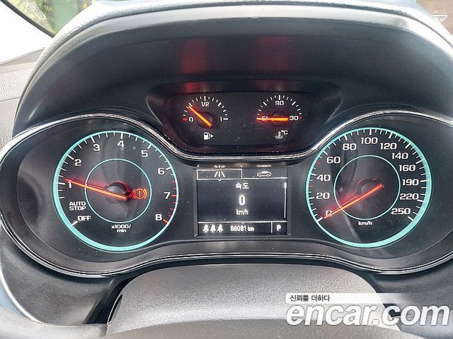 Chevrolet Korea Cruze — interior