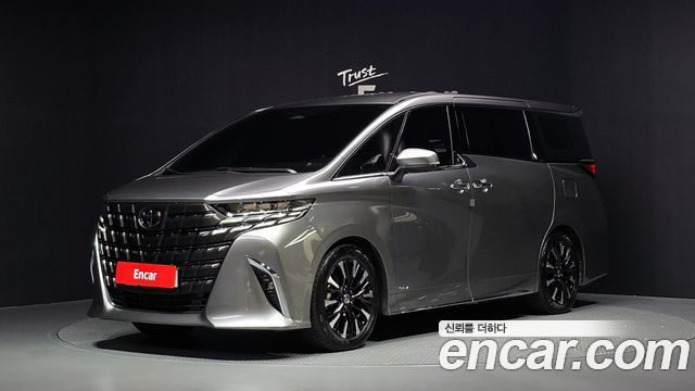 Toyota Alphard — exterior