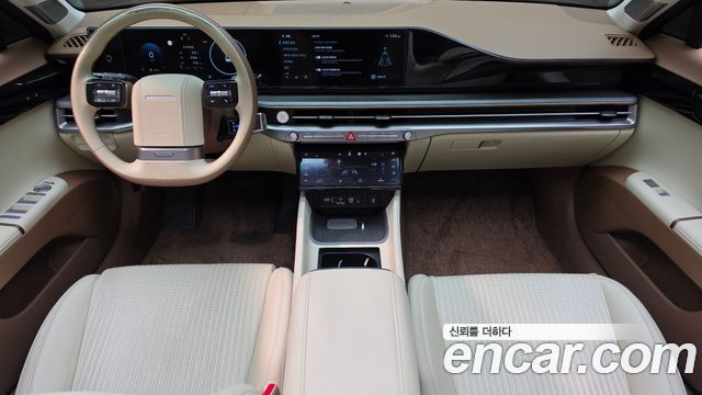 Hyundai Grandeur — interior
