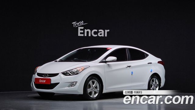 Hyundai Avante — exterior