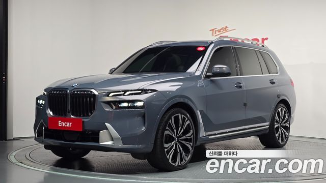 BMW X7