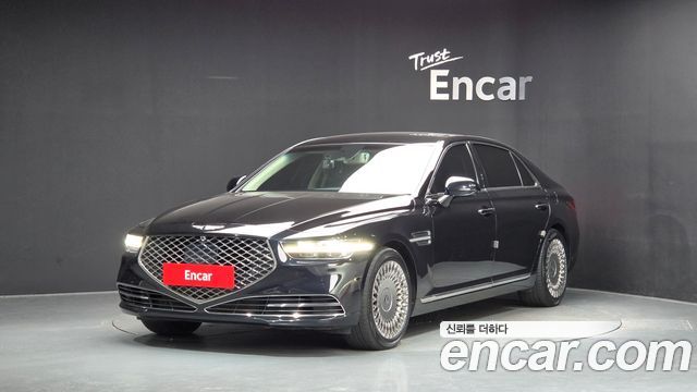 Genesis G90