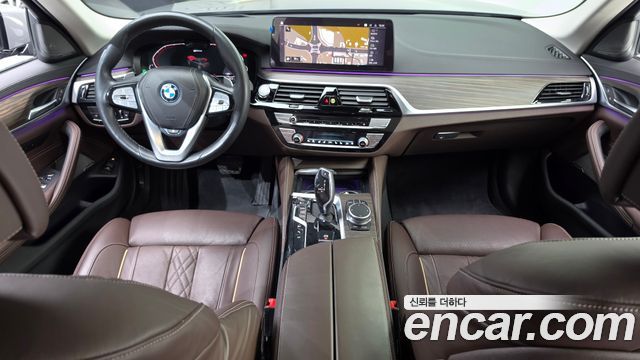 BMW 5 Series — interior