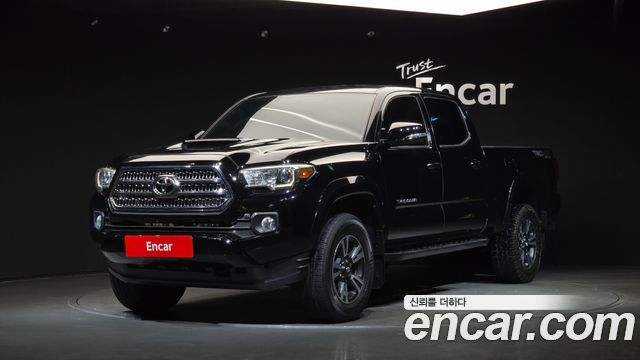 Toyota Tacoma