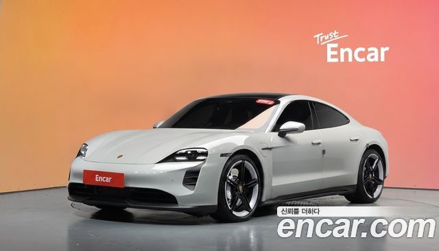 Porsche Taycan