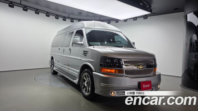 Chevrolet Express Van