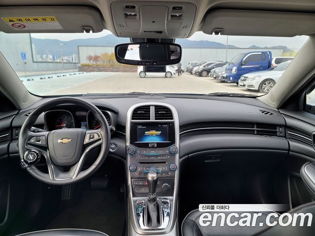 Chevrolet Korea Malibu — interior