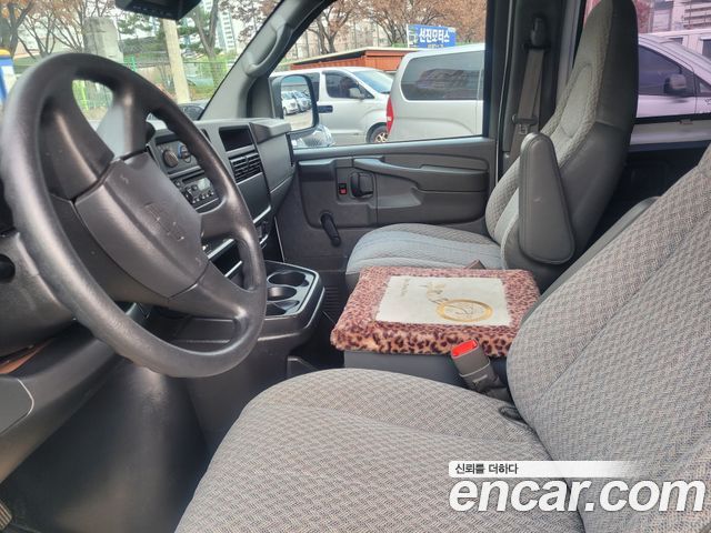 Chevrolet Express Van — interior