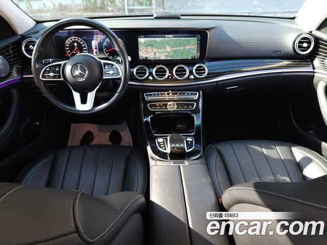 Mercedes-Benz E-Class — interior