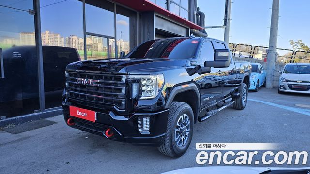 GMC Sierra — exterior