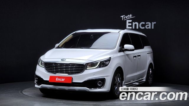 Kia Carnival — exterior