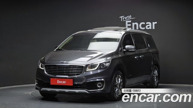 Kia Carnival — exterior