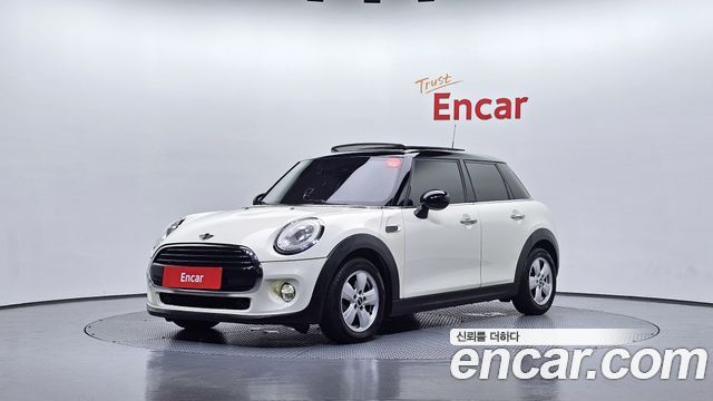 MINI Cooper — exterior