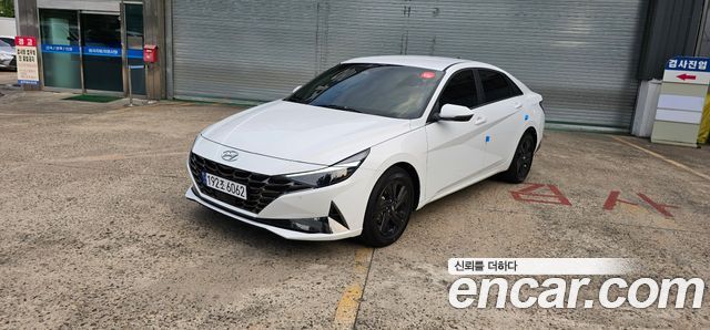 Hyundai Avante — exterior