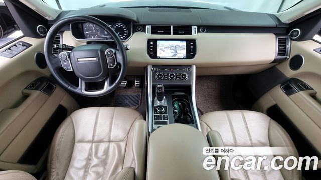 Land Rover Range Rover Sport — interior