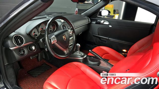 Porsche Boxster — interior