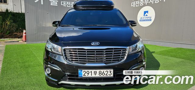 Kia Carnival — exterior