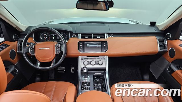 Land Rover Range Rover Sport — interior