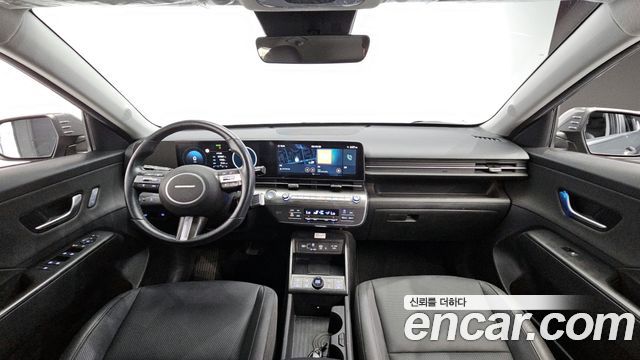 Hyundai Kona — interior