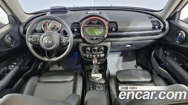 MINI Clubman — interior