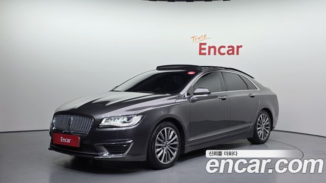 Lincoln MKZ — exterior