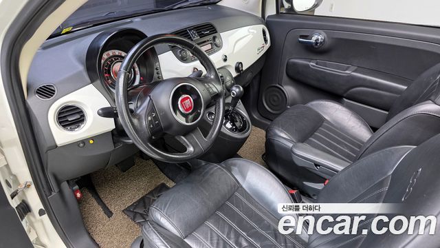Fiat 500 — interior