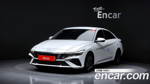 Hyundai Avante — exterior