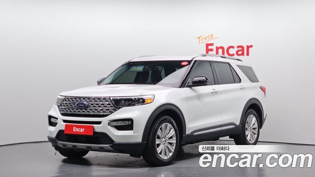Ford Explorer — exterior