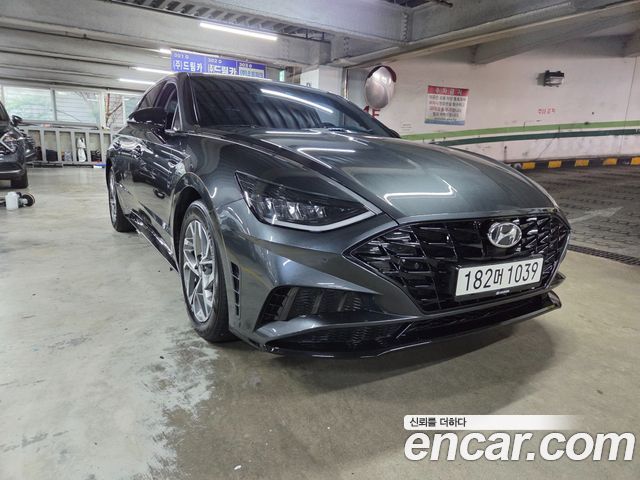 Hyundai Sonata — exterior