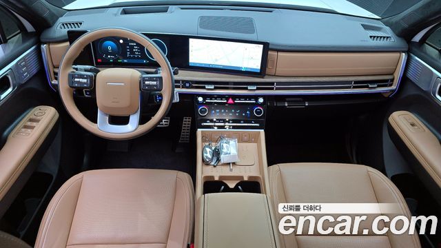 Hyundai Santa Fe — interior