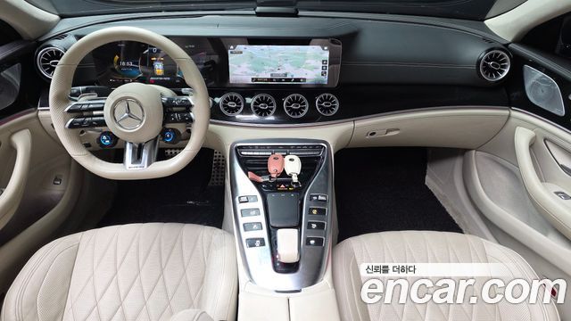 Mercedes-Benz AMG GT — interior